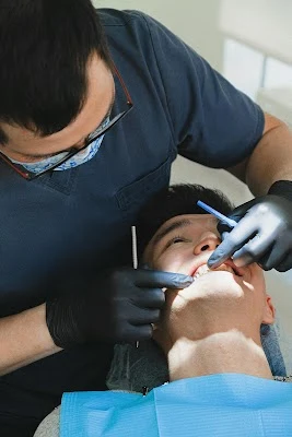 Los Angeles Emergency Dentist